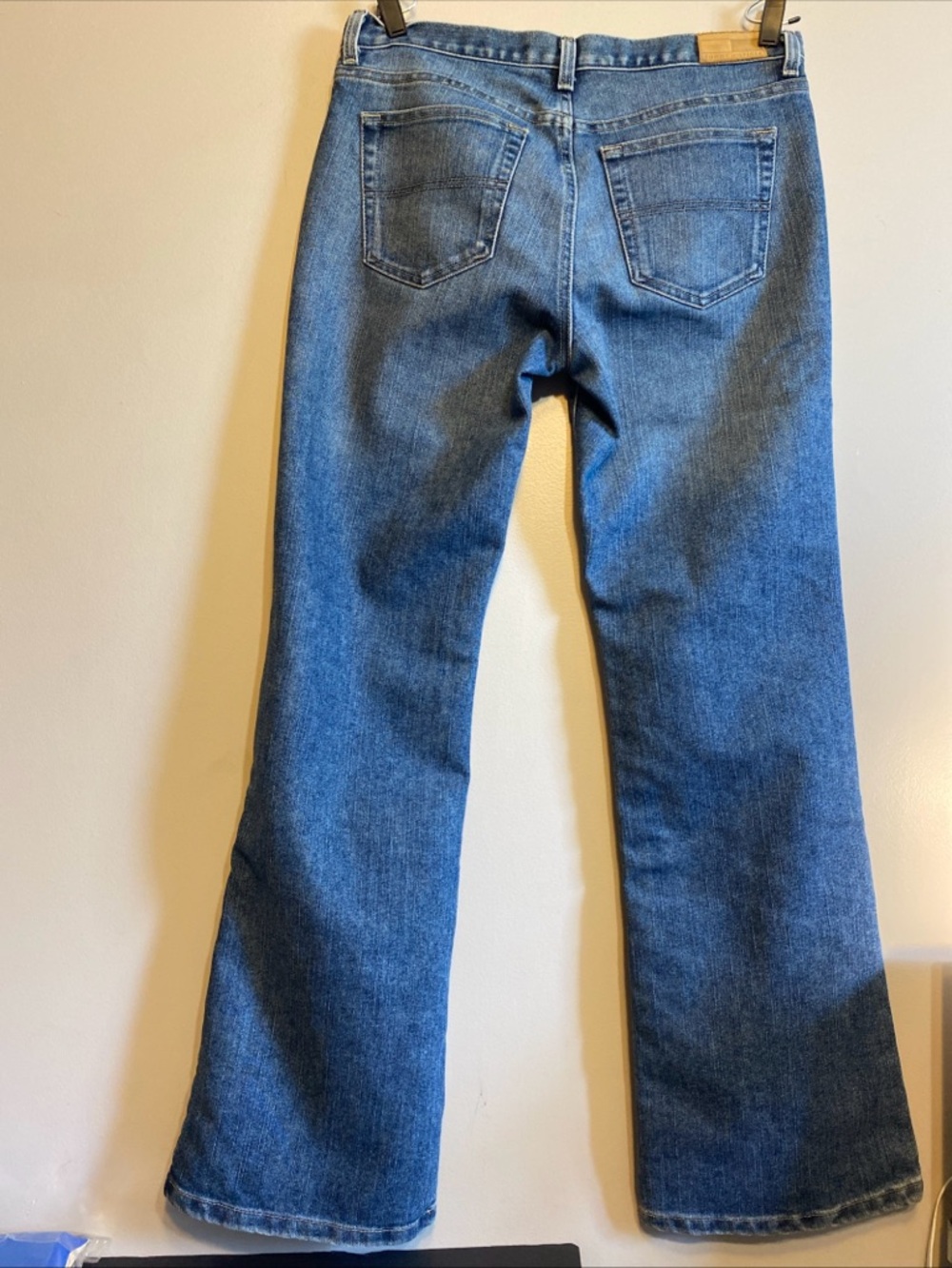 Tommy Hilfiger Women's Jeans Size 10 Low Rise Flare Medium Wash Denim Y2K